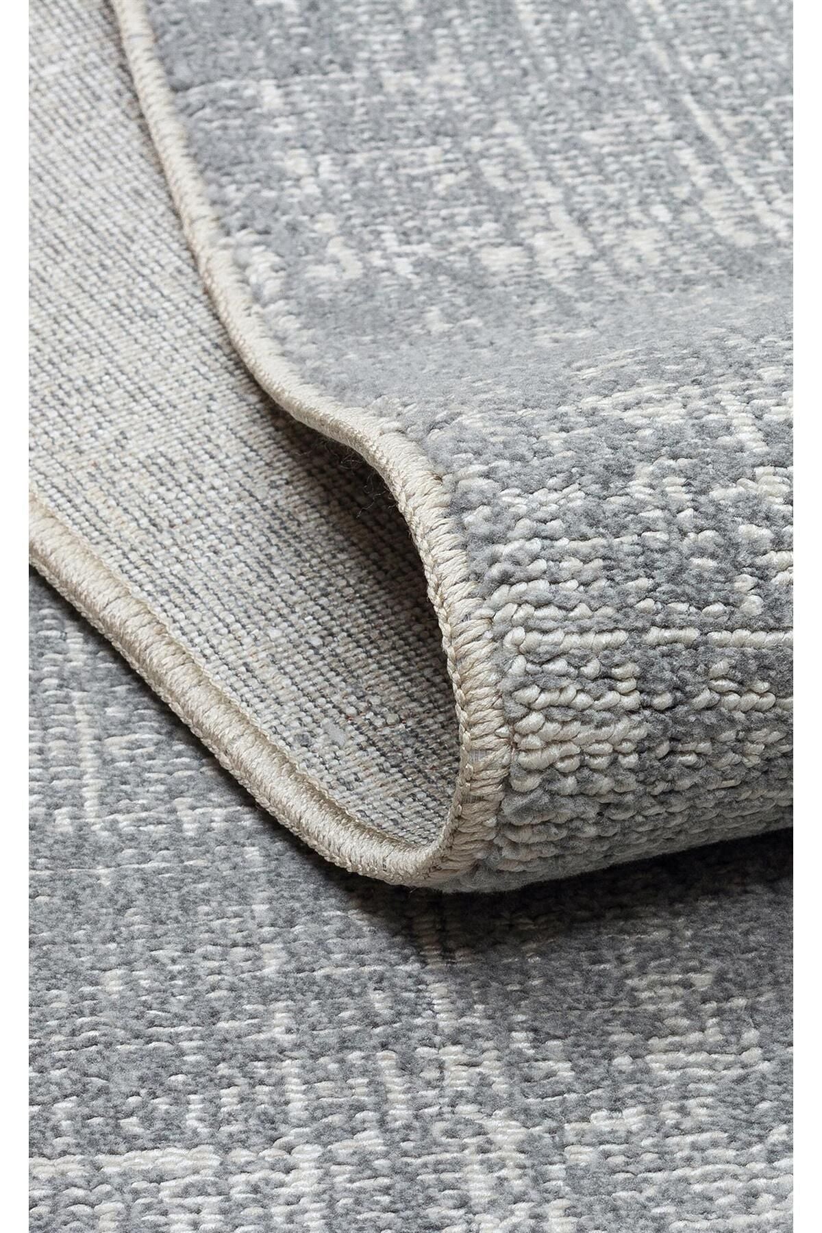 KALAHARİ KLH PLAIN GREY Özel Dokuma Tekniği Ile Üretilen Modern Sade Desenli Makine Halısı