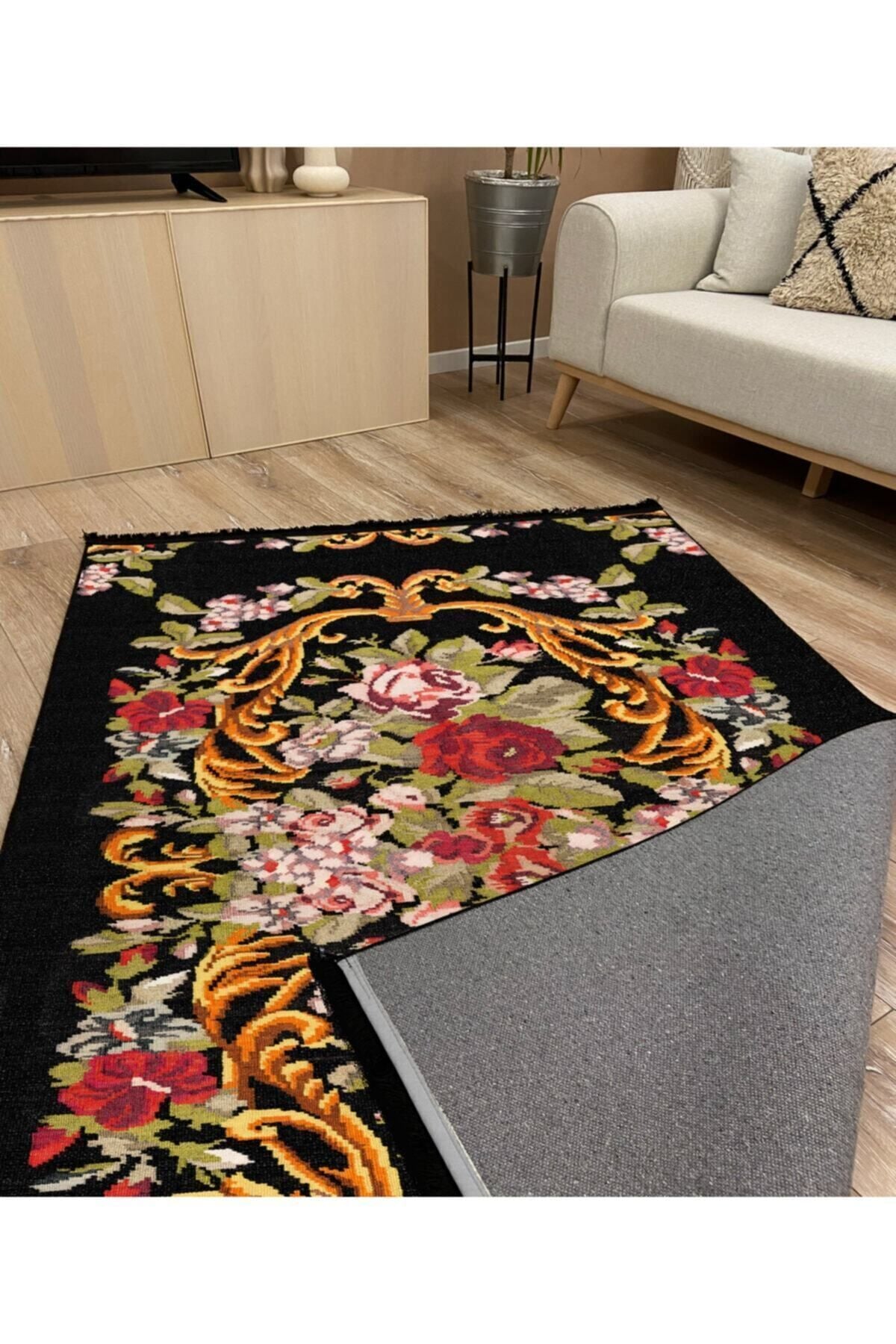 Halı Vagonu 2005 Siyah Tonunda Çiçekli Desen Kaymaz Taban Dekoratif Halı