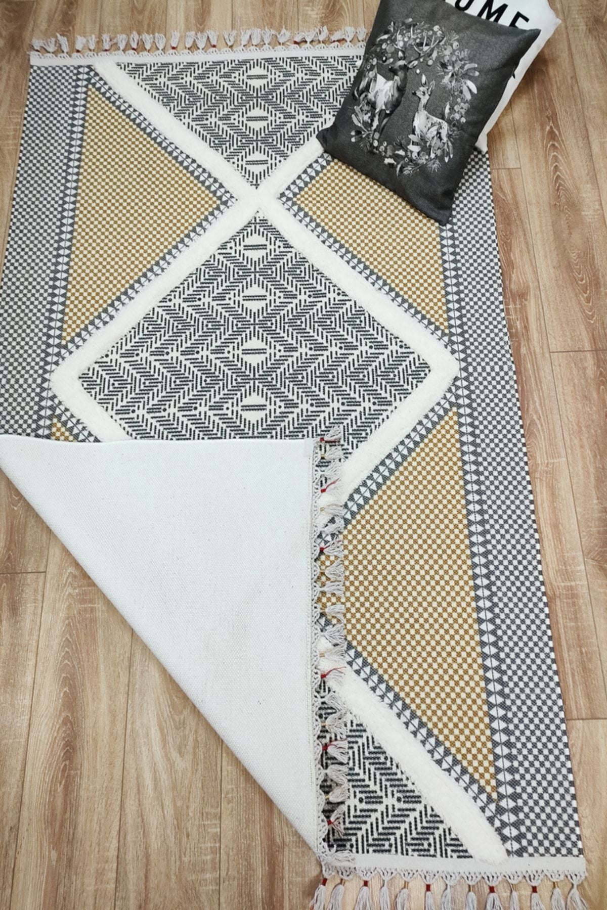 Tafting Kilim Serisi Üzeri Peluşlu Dokuma Taban Dekoratif Kilim