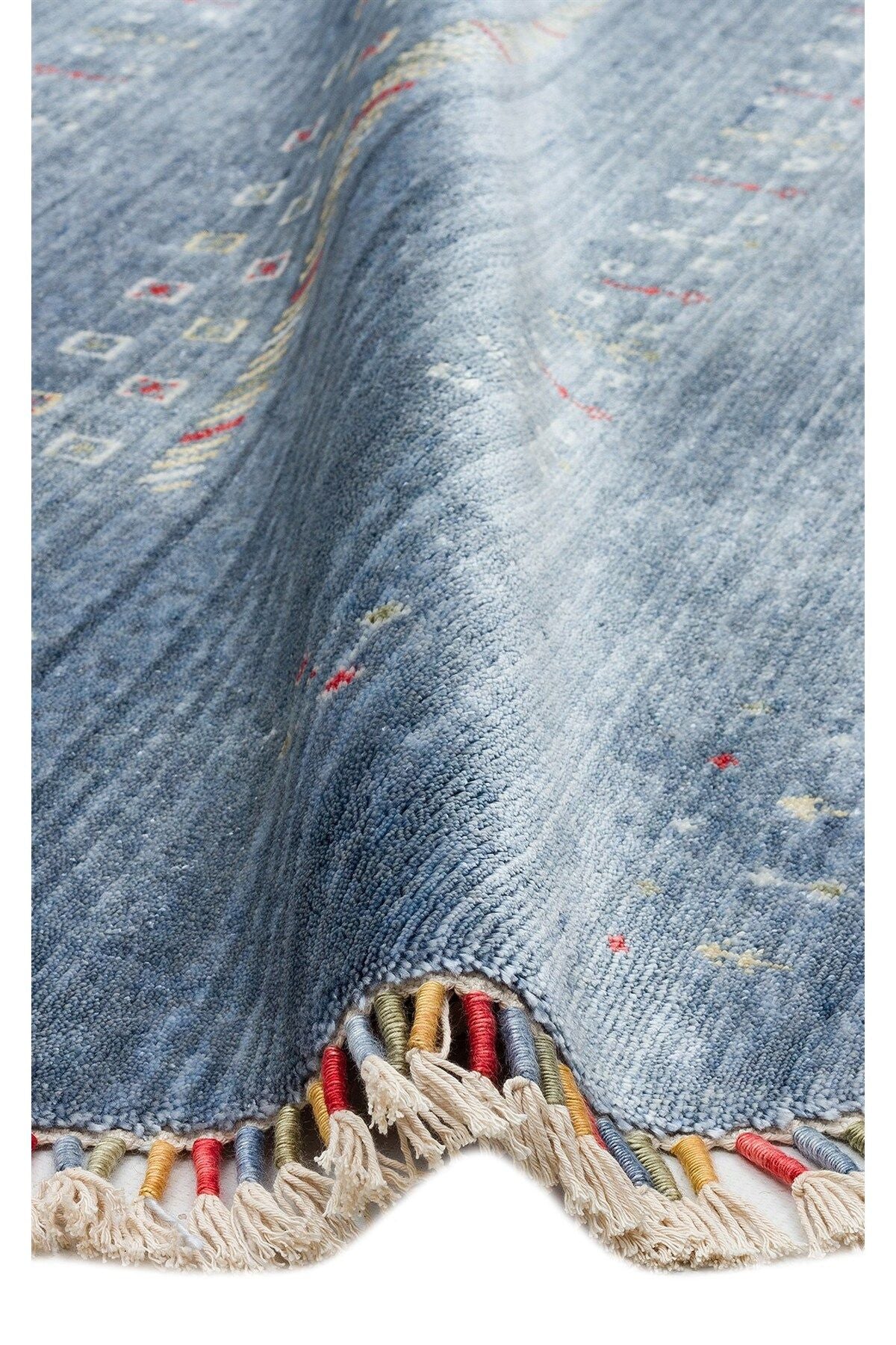 ZARA ZR 06 BLUE Q Otantik Desenli El Emeği ile Özel Tezgahlarda Üretilen Modern Uşak Halısı