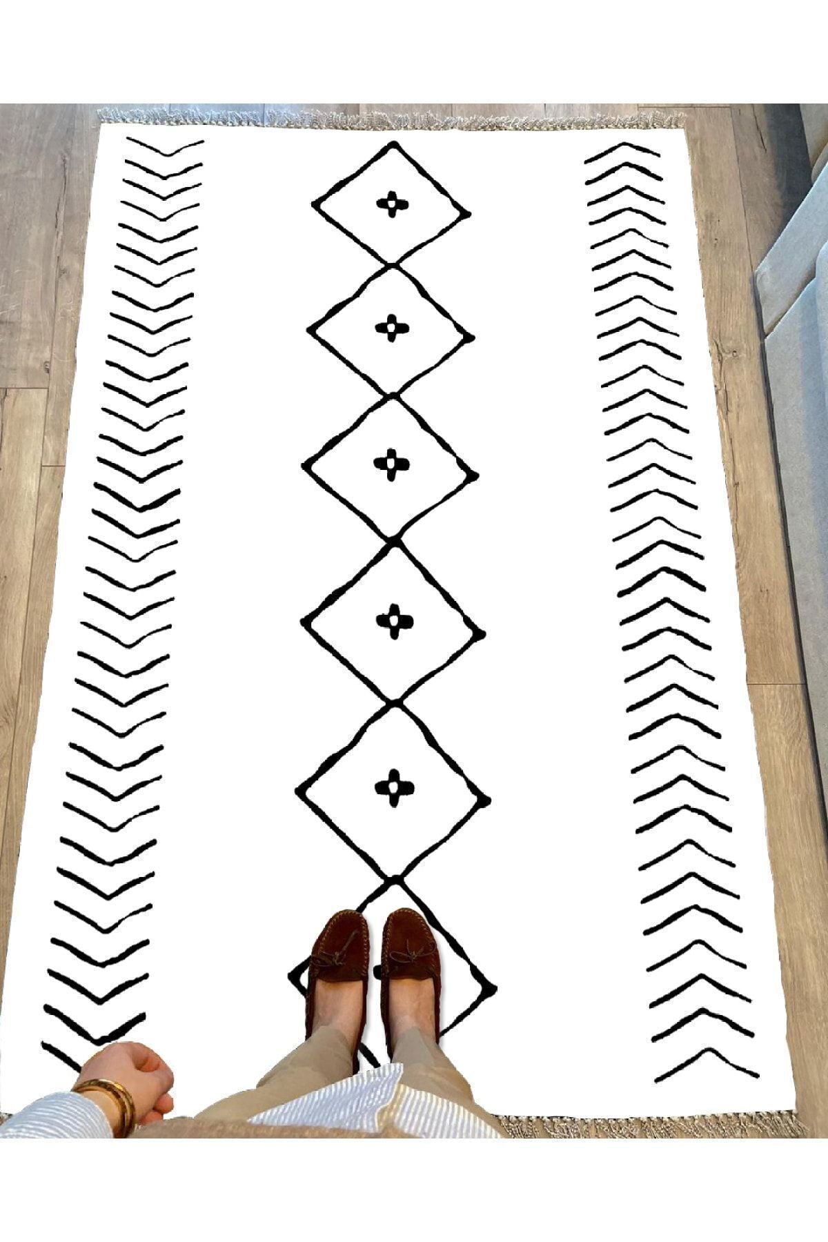 Cotton Serisi Beyaz Siyah Naturel Orta Çağ Desen Dekoratif Dokuma Taban Kilim