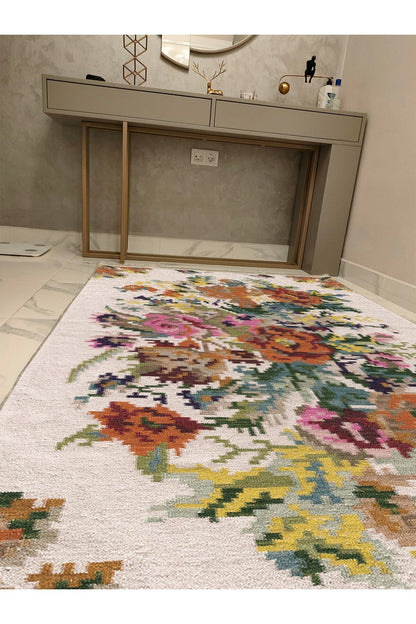 Halı Vagonu Serisi Multy Tonlarında Eskitme Çiçek Desen Kaymaz Taban Şönil Halı