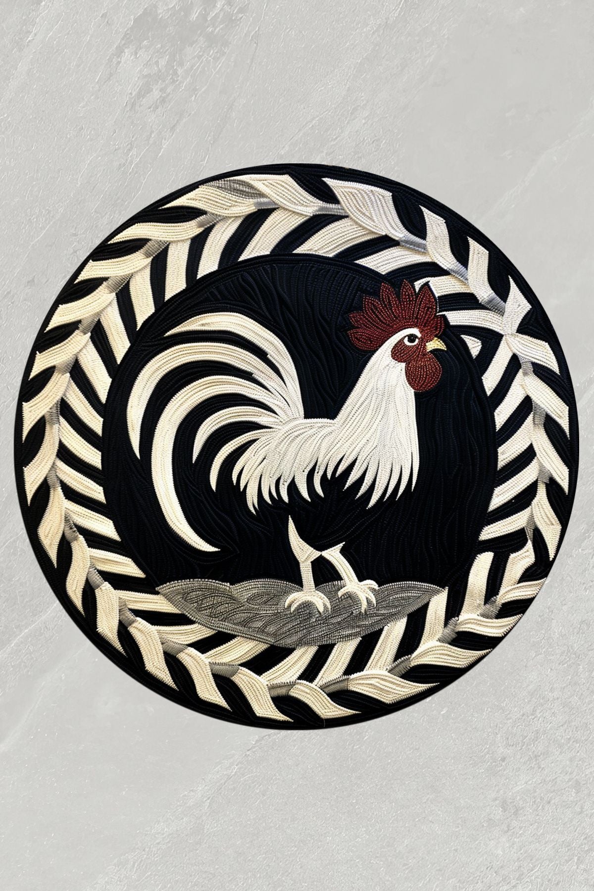 Halı Vagonu 167 Horoz Figürlü Siyah Dama Desenli Dokuma Taban Yuvarlak Halı