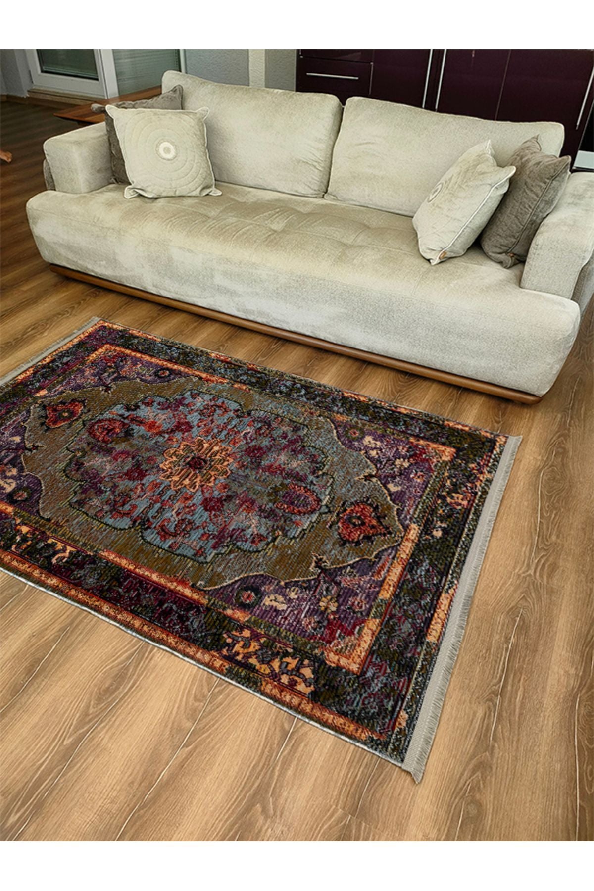 HV  69 Siyah Ve Koyu Yeşil Tonlarında Dekoratif Salon Halısı Klasik Halı Saçaklı Yıkanabilen Halı