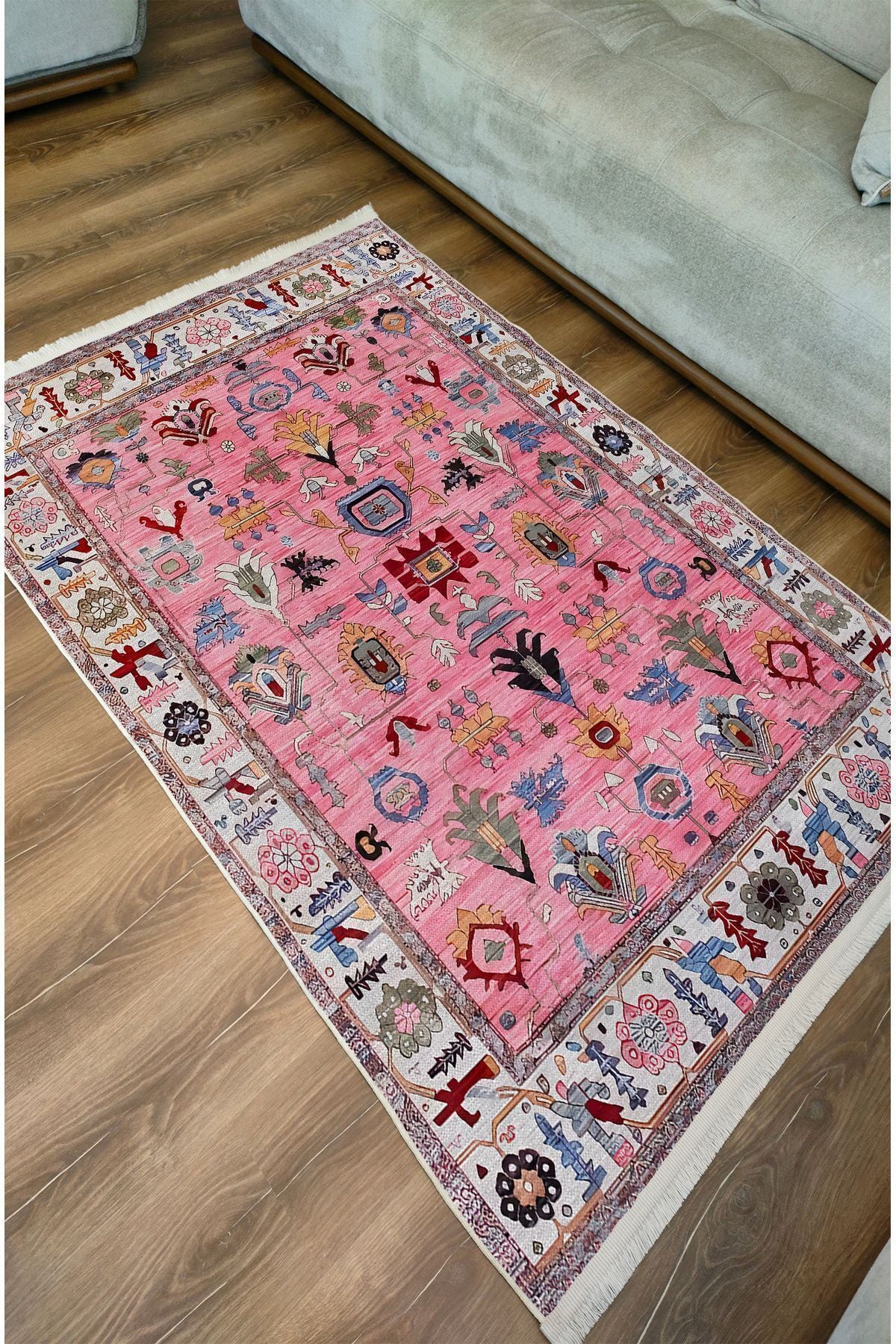 Halı Vagonu71 Fuşya Tonlarında Dekoratif Salon Halısı Klasik Halı Saçaklı Yıkanabilen Halı