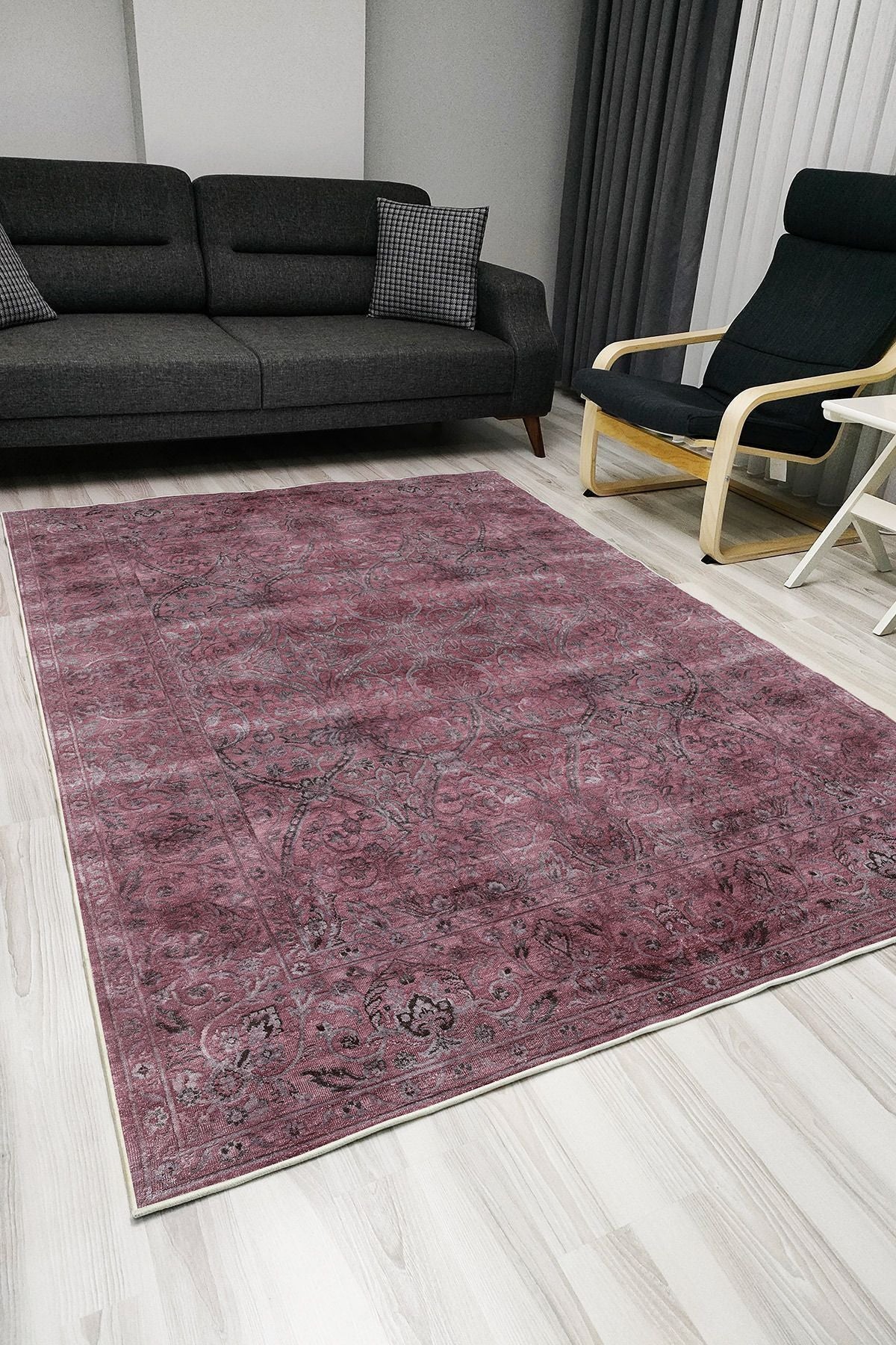 Halı Vagonu 1003 Vintage Ve Etnik Siyah Desenli Dokuma Taban Halı