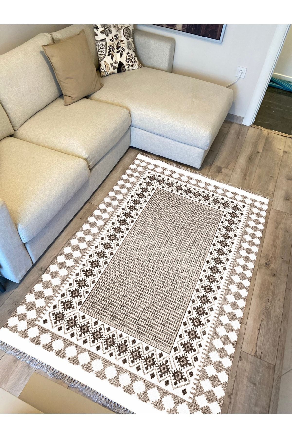 Cotton Serisi Kahve Tonlarında Antika Eskitme Desen Dekoratif Dokuma Taban Kilim