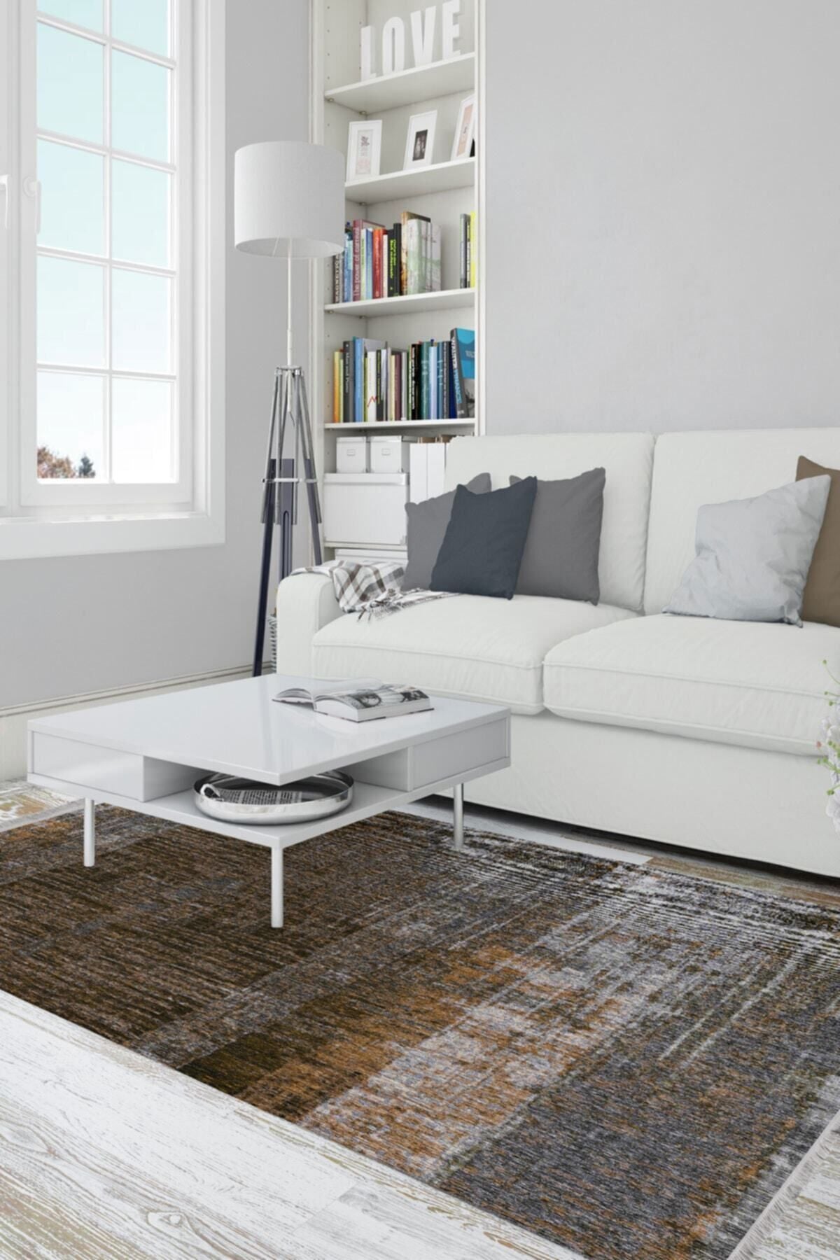 Halı Vagonu Serisi Beyaz Ve Multy Tonlarda Çiçekli Desen Kaymaz Taban Şönil Halı