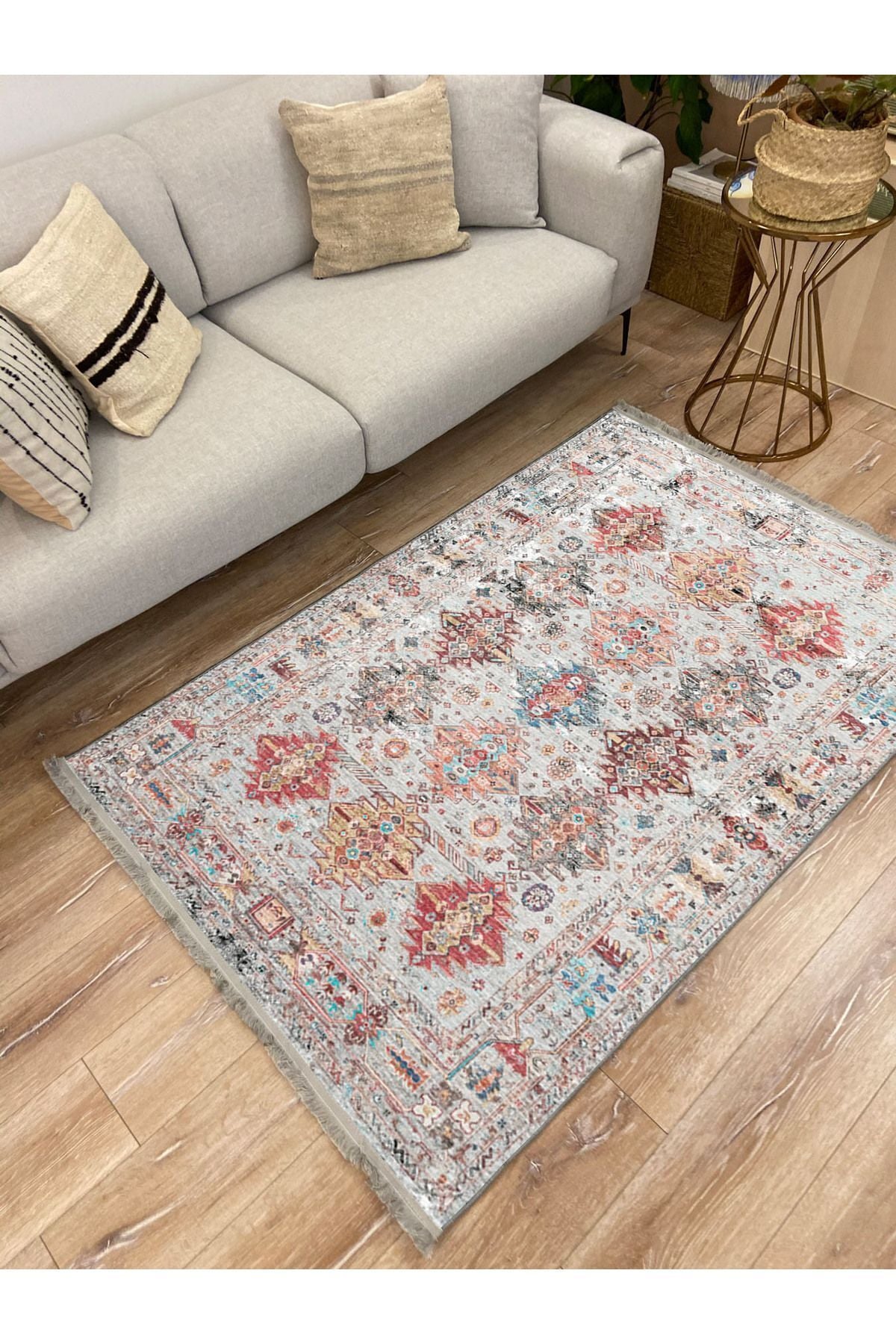 Mars 2164 Krem Tonlarında Eskitme Desen Kaymaz Taban Dekoratif Halı