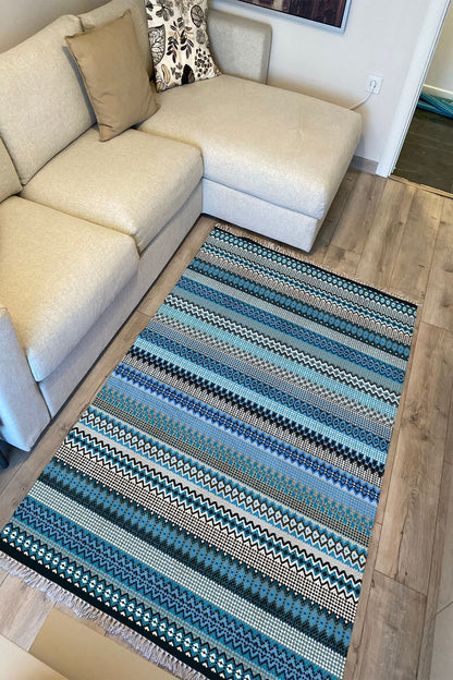 Cotton Kilim 6 Mavi Tonunda Geometrik Desenli Dekoratif Yıkanabilen Dokuma Taban Kilim