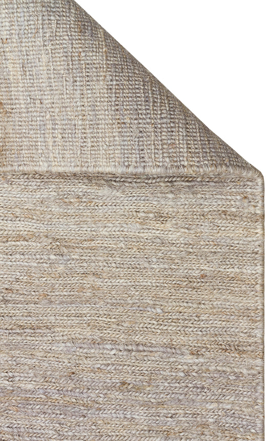 Soumak SMK Plain Grey Örgülü Naturel Kendir Halı yakından görünüm.