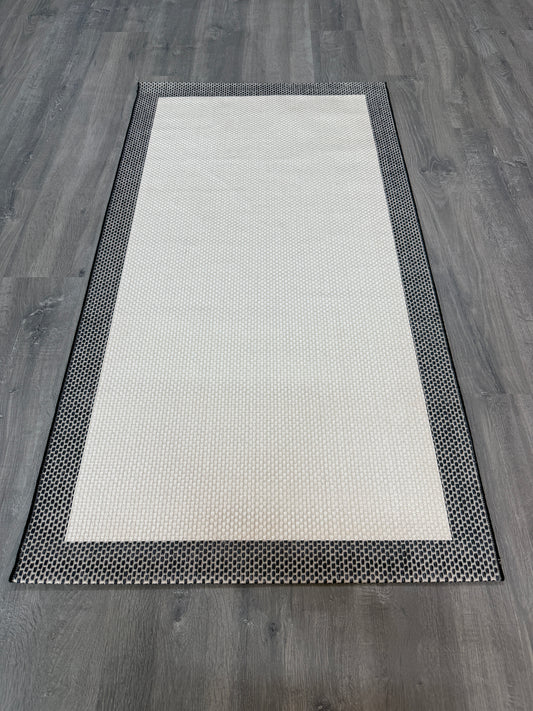 Natura Sisal NTR 11 Siyah Krem Sisal Dokuma Halı - NTR 11