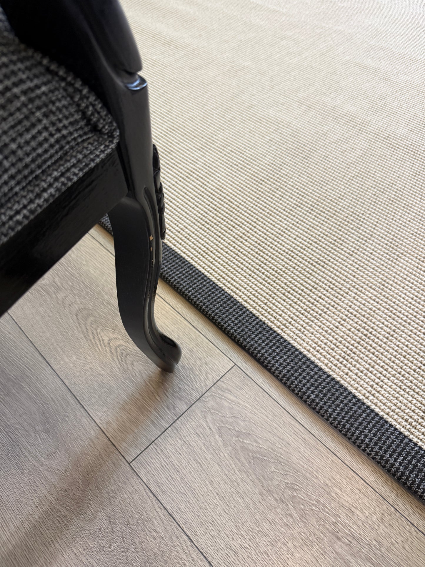 Himalaya Gri Antrasit Ekose Bordürlü 664 Krem Sisal Halı - El Yapımı, Dayanıklı, Modern Tasarım - HVHB27