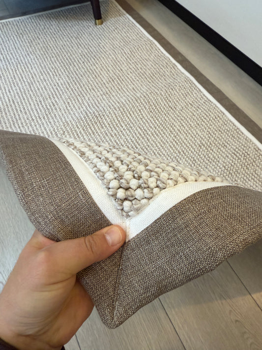 Kahve Beyaz Çift Renk Kumaş Bordürlü Bej Bukle Halı - El Yapımı, Dayanıklı, Modern Tasarım - HVBB15