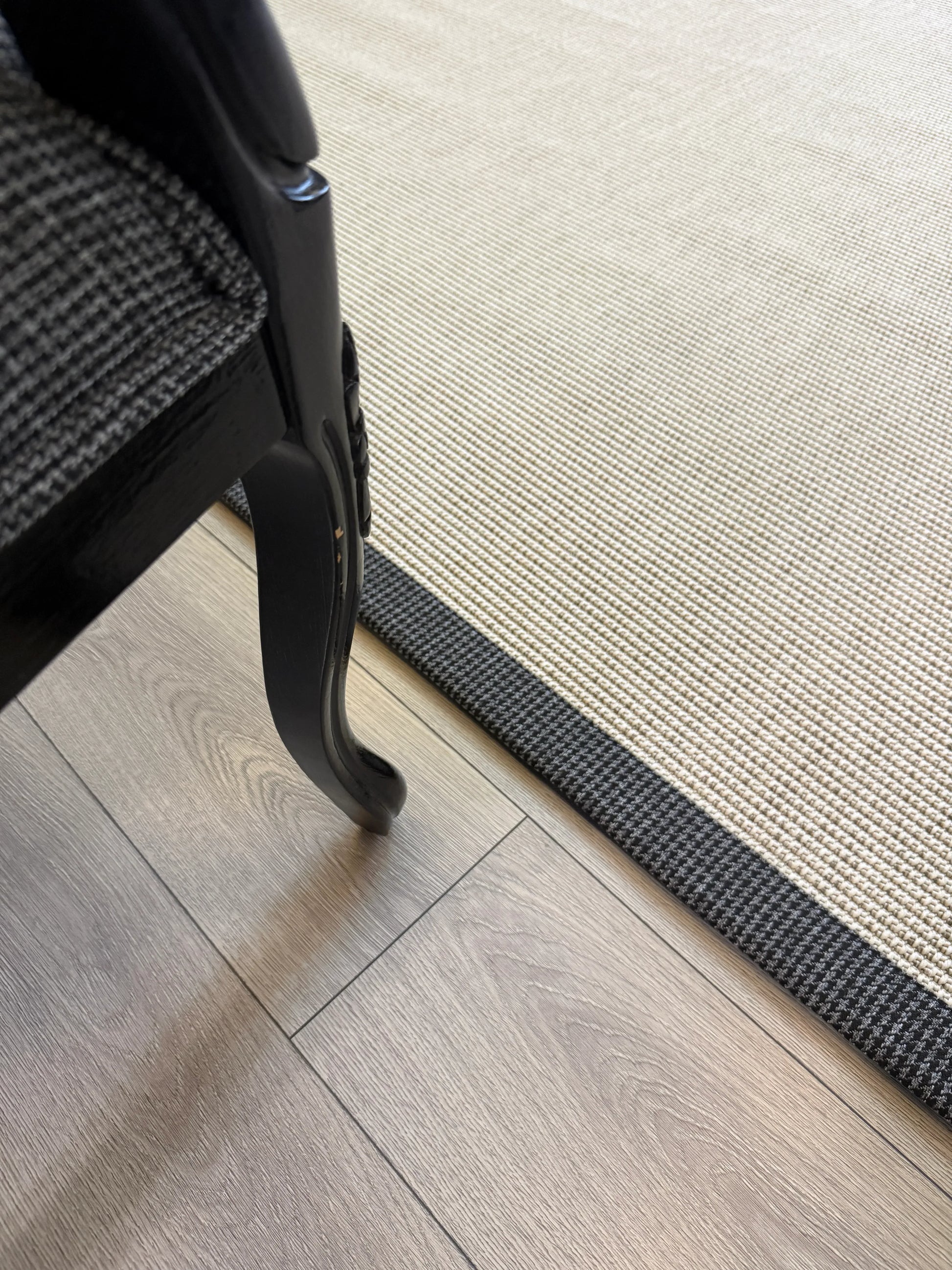 Himalaya Gri Antrasit Ekose Bordürlü 664 Krem Sisal Halı El Yapımı Dayanıklı Tasarım - HVHB27 - HALI VAGONU