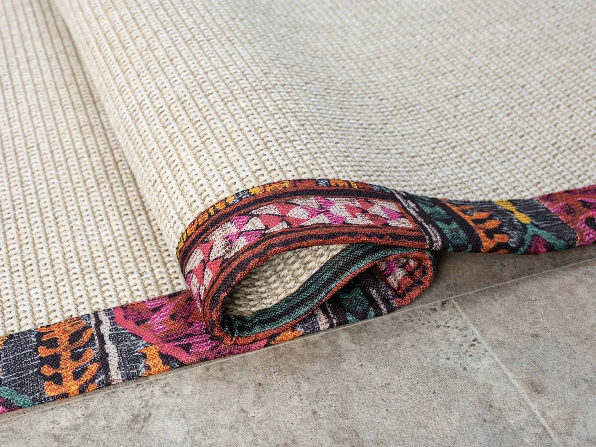 Multicolor Kumaş Bordürlü Sisal Halı, El Yapımı, Özel Ölçü ve Renkli Seçenekler - Evcil Hayvan Dostu - HVHB16 - HALI VAGONU