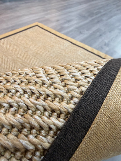 Himalaya 665 Bej Sarı Kahve Çift Renk Kumaş Bordürlü Sisal Halı - El Yapımı, Dayanıklı, Modern Tasarım - HVHB37