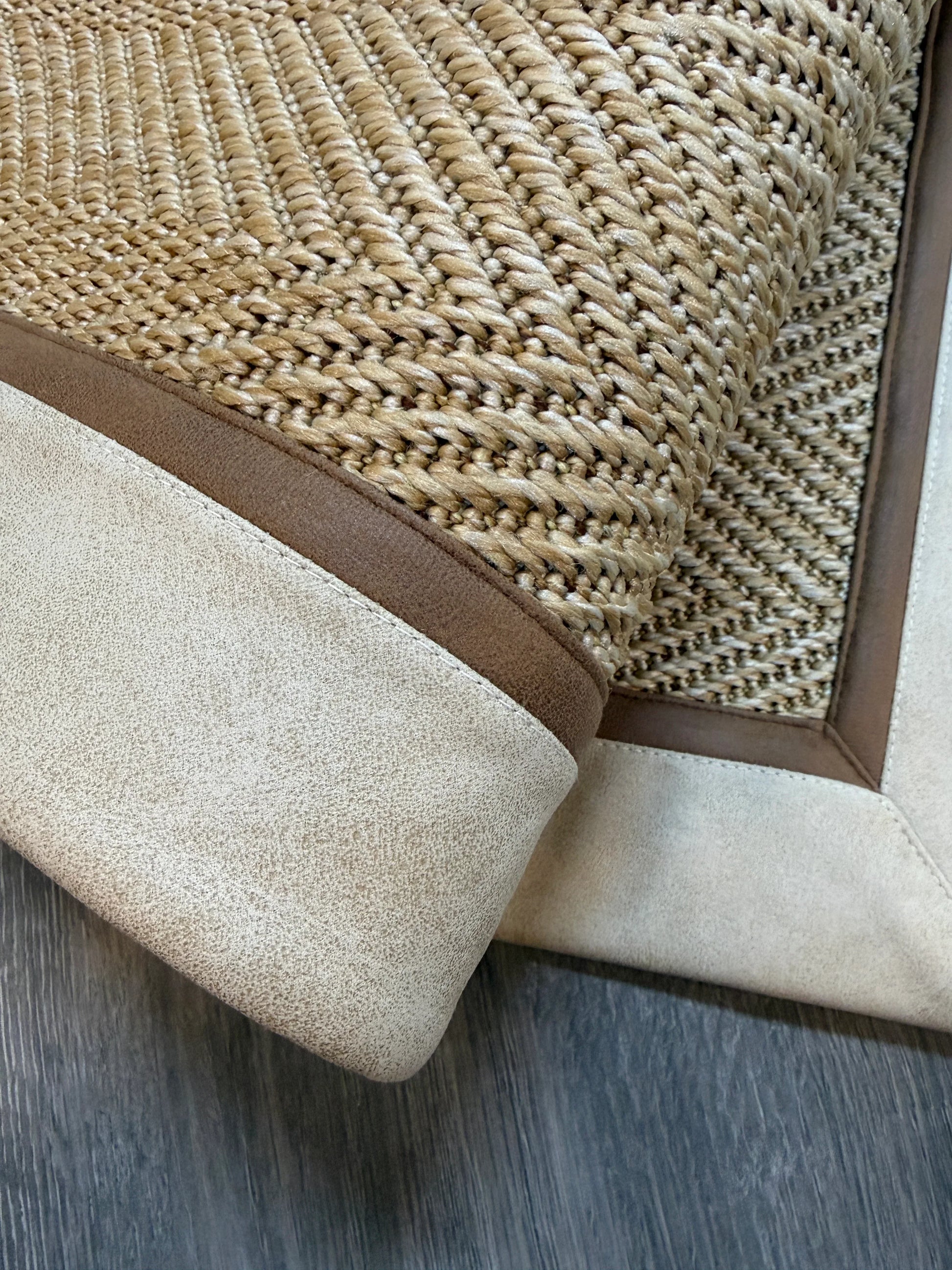 Himalaya Krem Kahve Çift Renk Deri Bordürlü 665 Bej Sisal Halı - El Yapımı, Dayanıklı, Modern Tasarım - HVHB30 - HALI VAGONU