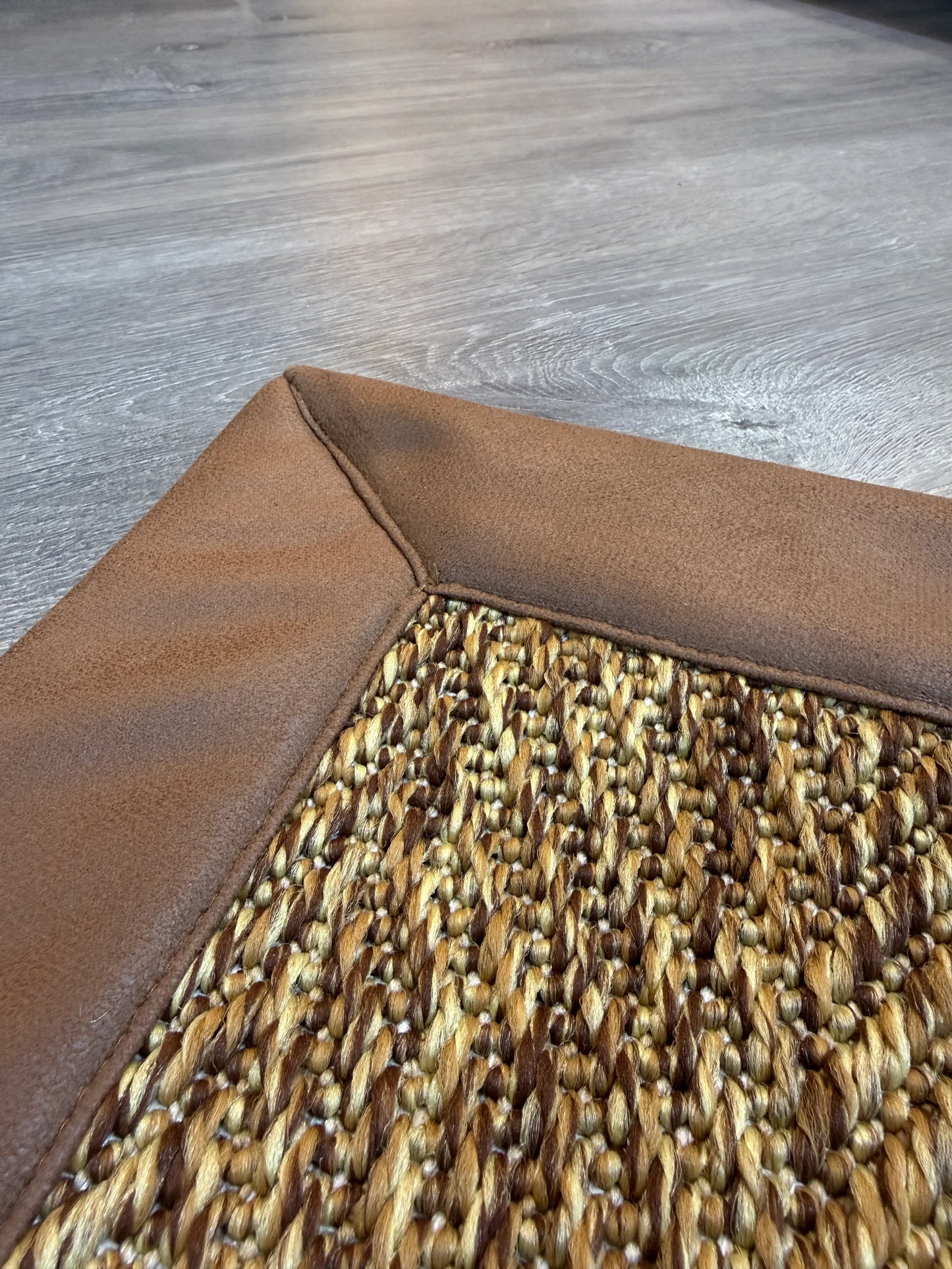 Himalaya Kahve Deri Bordürlü 665 Kahve Sisal Halı - El Yapımı, Dayanıklı, Modern Tasarım - HVHB34 - HALI VAGONU