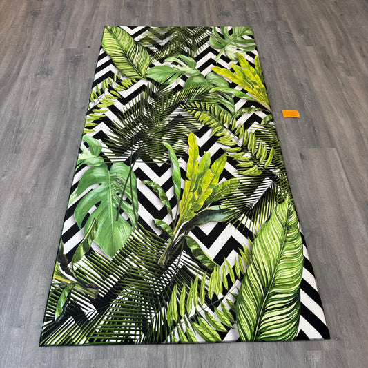 100x200cm 11mm Deri Taban Tropikal Desenli Halı