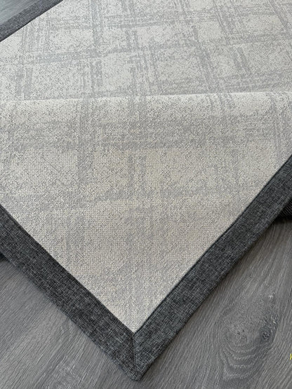 120x180 Kumaş Bordürlü Leke Tutmaz Kaymaz Taban Özel Tasarım Halı