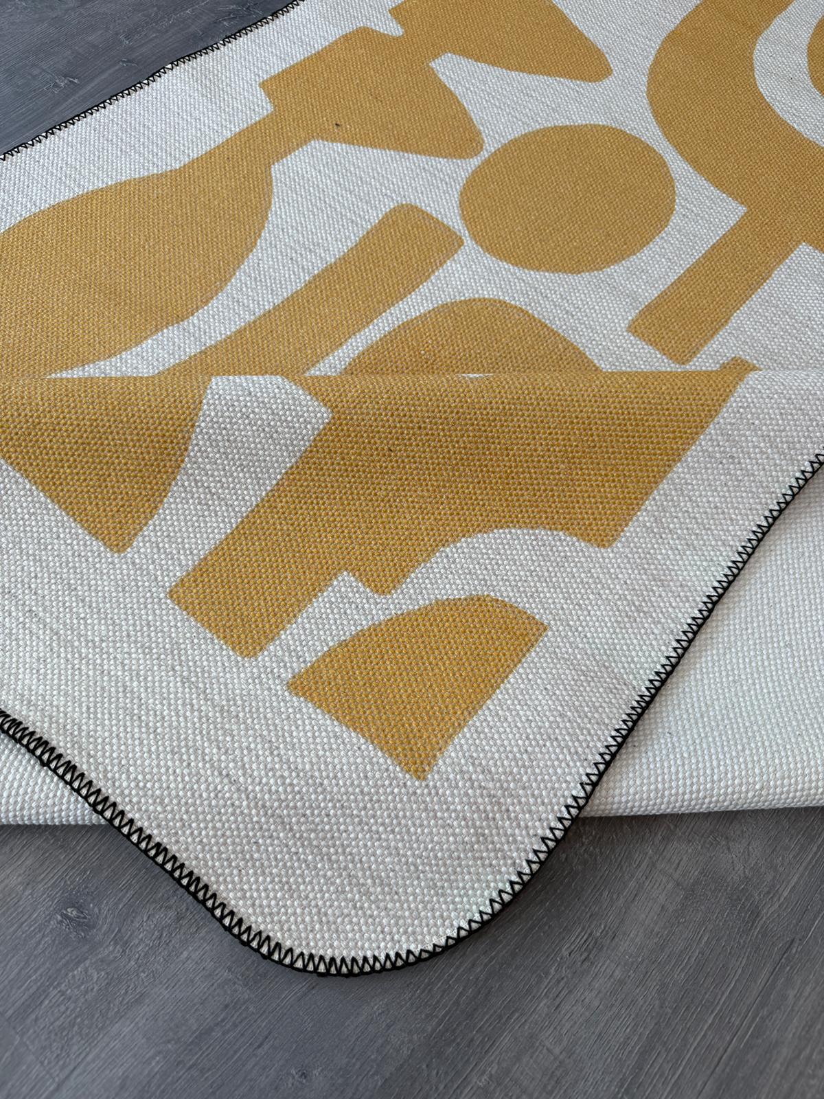 120x180 Kumaş Bordürlü Leke Tutmaz Kaymaz Taban Özel Tasarım Halı