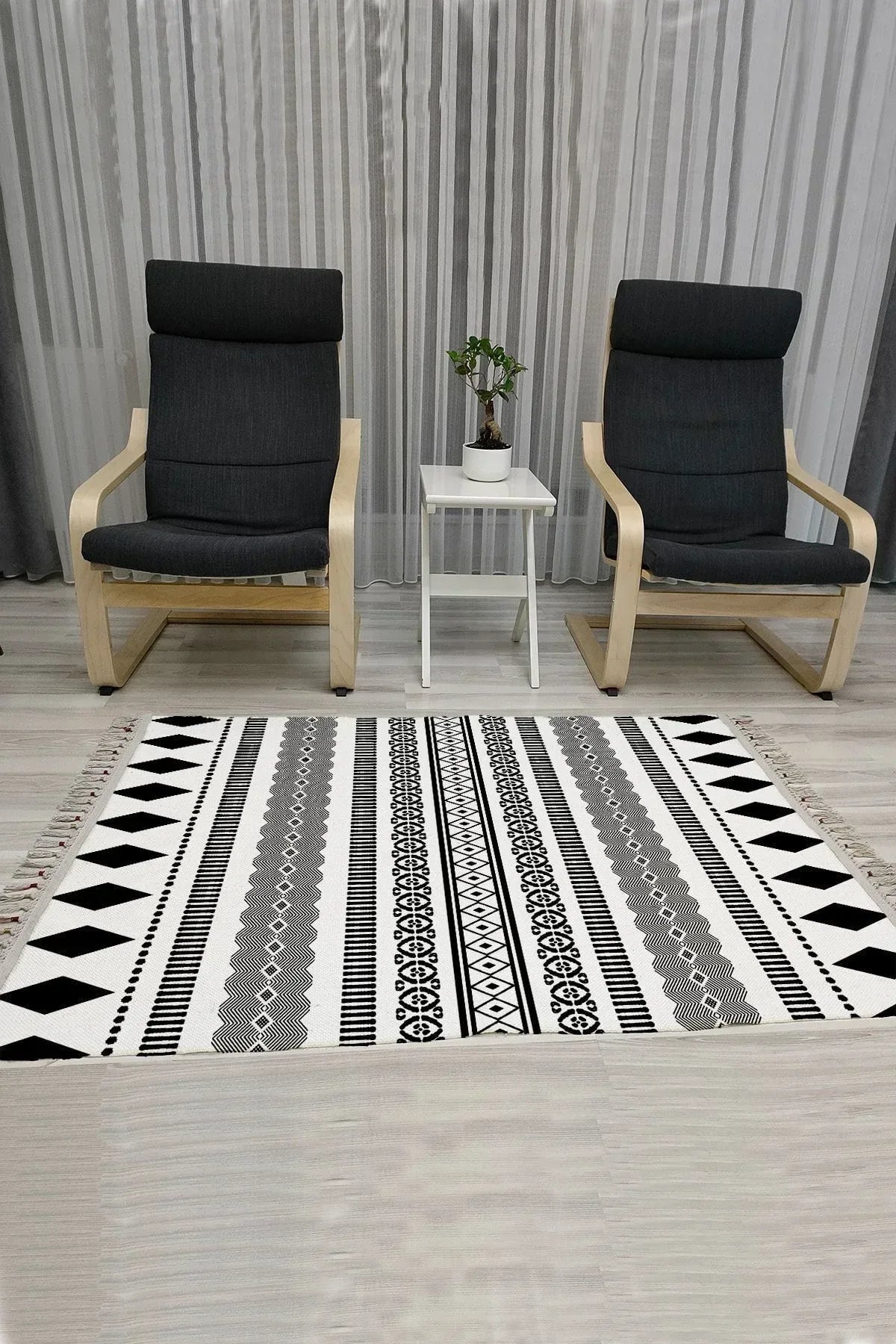 Cotton Serisi Beyaz Siyah Iskandinav Eskitme Desenli Dekoratif Dokuma Taban Kilim - HALI VAGONU