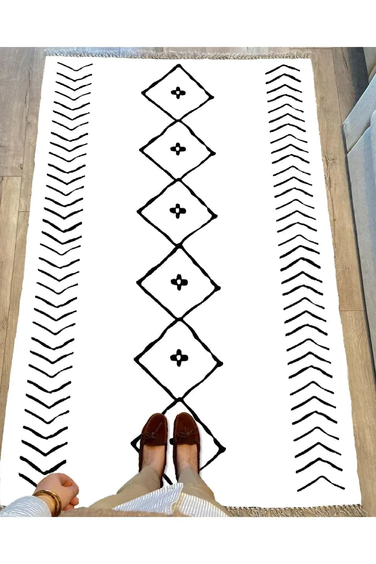 Cotton Serisi Beyaz Siyah Naturel Orta Çağ Desen Dekoratif Dokuma Taban Kilim - HALI VAGONU