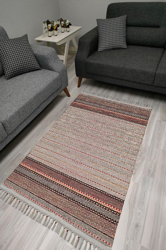 Cotton Serisi Multy Tonlarında Bordürlü Ve Ponpon Eskitme Desenli Dekoratif Dokuma Taban Kilim - HALI VAGONU