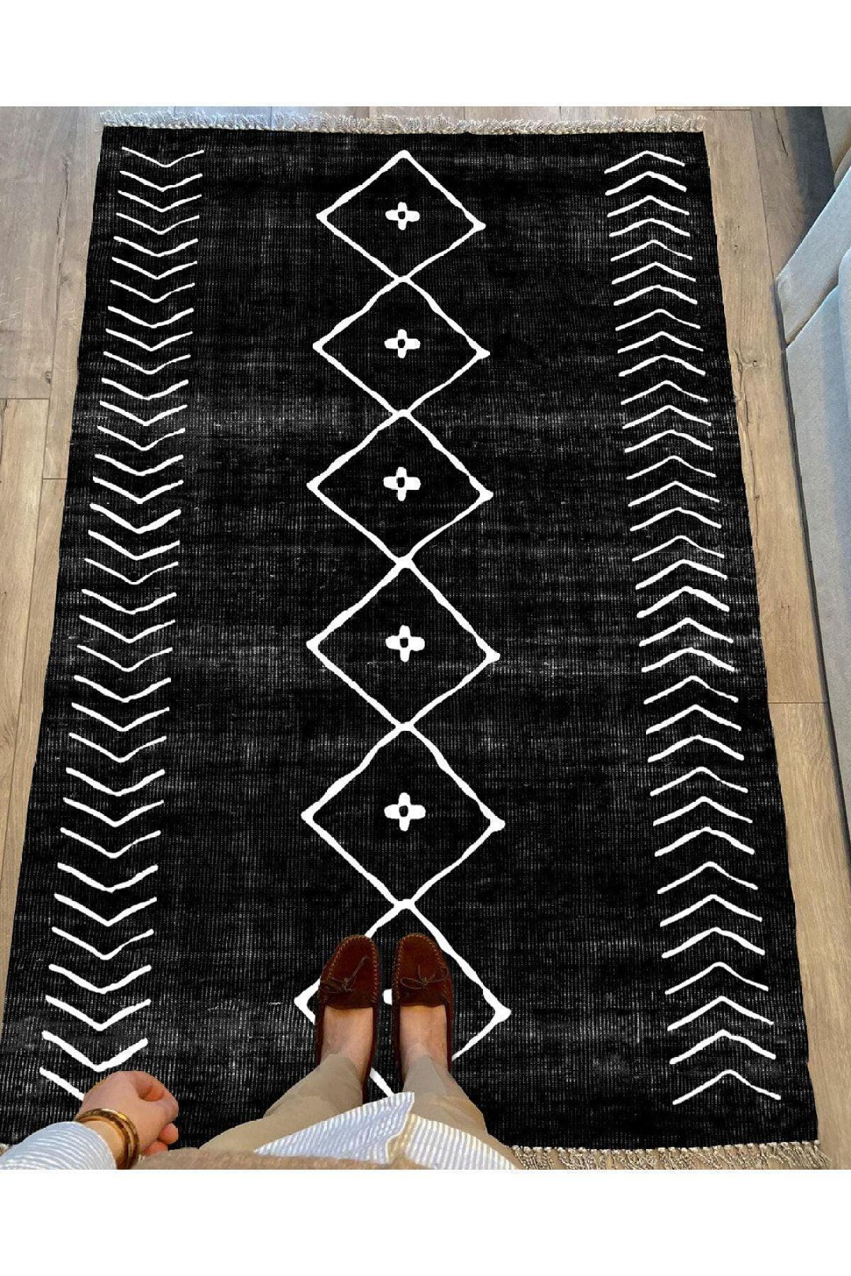 Cotton Serisi Siyah Beyaz Naturel Orta Çağ Desen Dekoratif Dokuma Taban Kilim - HALI VAGONU