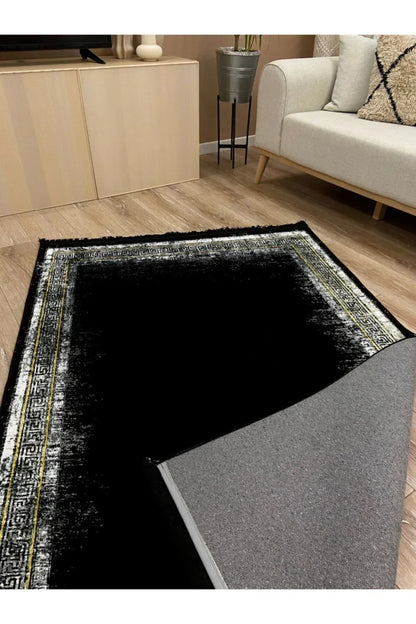 Halı Vagonu 2000 Siyah Bordürlü Klasik Desen Kaymaz Taban Dekoratif Halı - HALI VAGONU