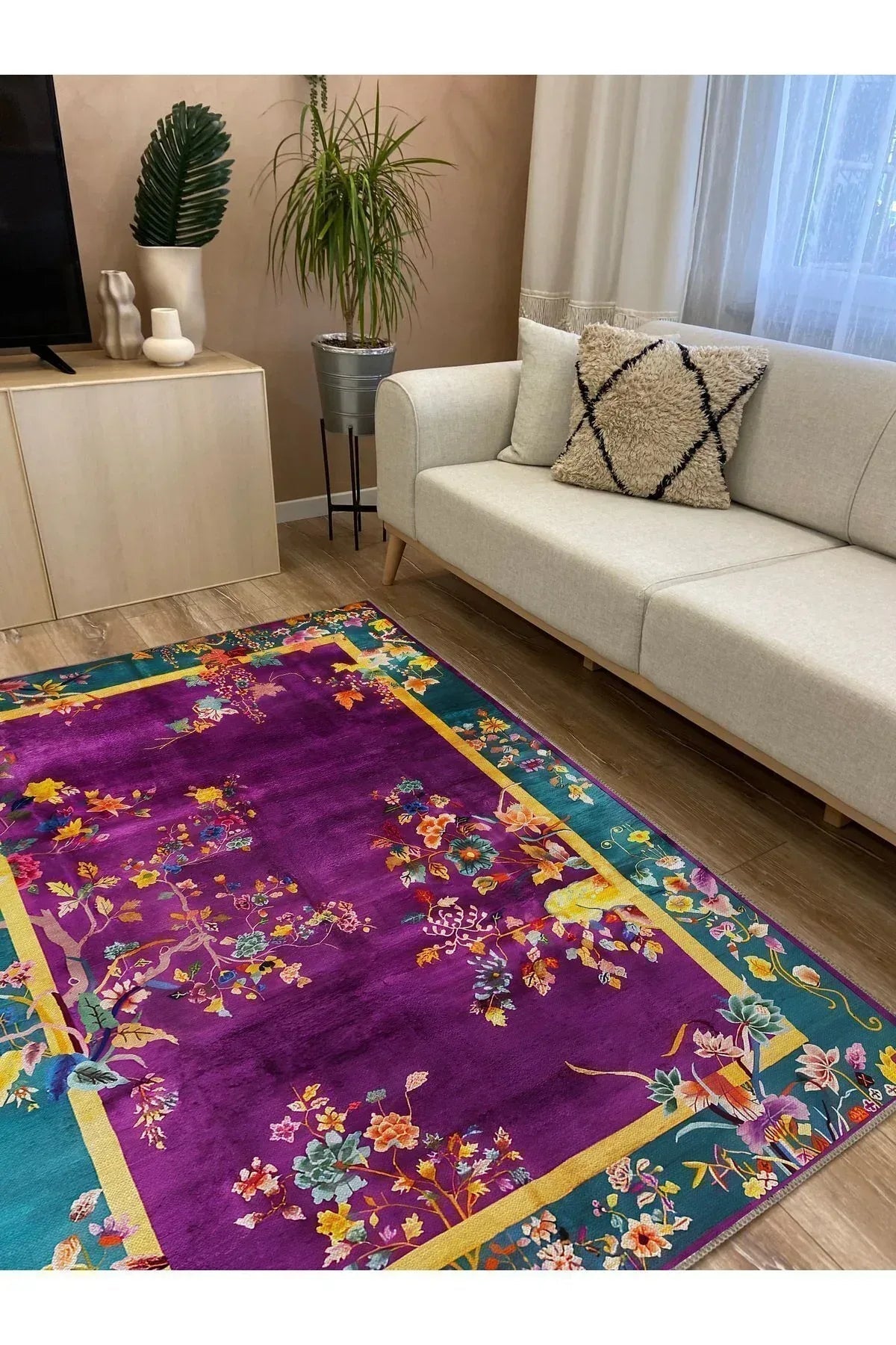 Halı Vagonu 78 Mor Tonlarında Bordürlü Çiçek Temalı Dekoratif Salon Halısı Saçaklı Yıkanabilen Halı - HALI VAGONU