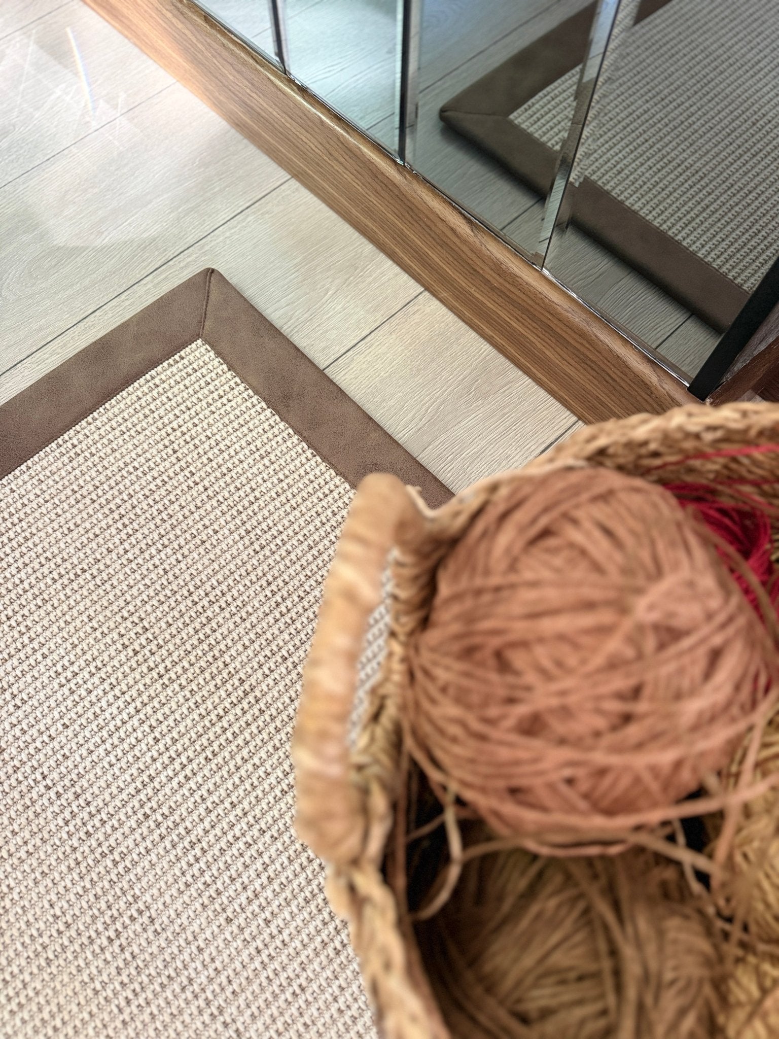 Himalaya 664 Krem - Kahve Deri Bordürlü Sisal Halı - El Yapımı, Dayanıklı, Modern Tasarım - HVHB48 C507 - HALI VAGONU