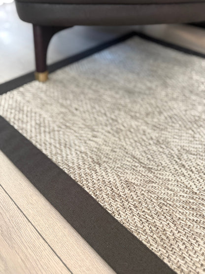 Himalaya 665 Gri Antrasit Kumaş Bordürlü Sisal Halı HVHB43 - HALI VAGONU