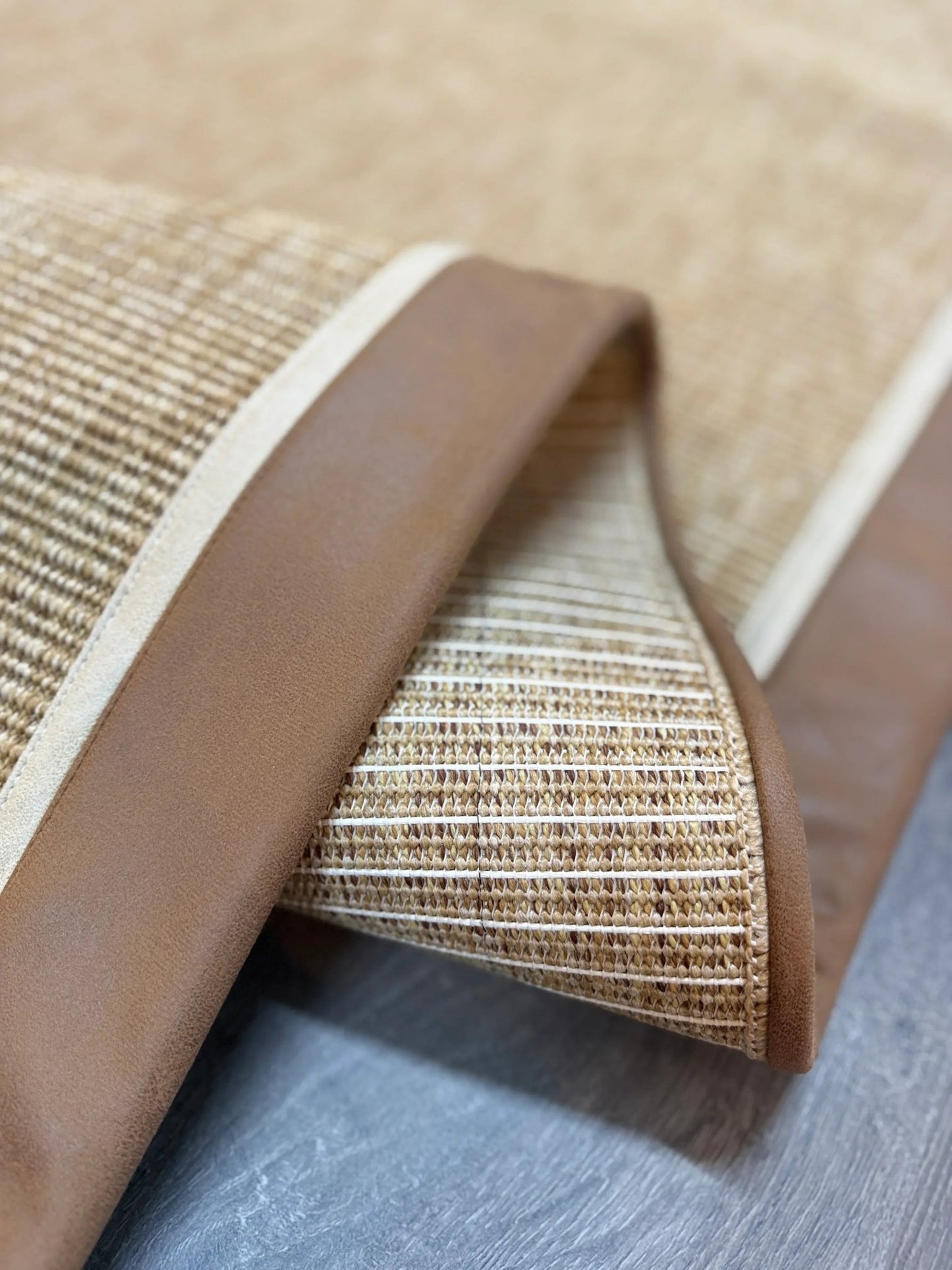 Himalaya Kahve Bej Çift Renk Deri Bordürlü 663 Gold Sisal Halı - El Yapımı, Dayanıklı, Modern Tasarım - HVHB29 - HALI VAGONU