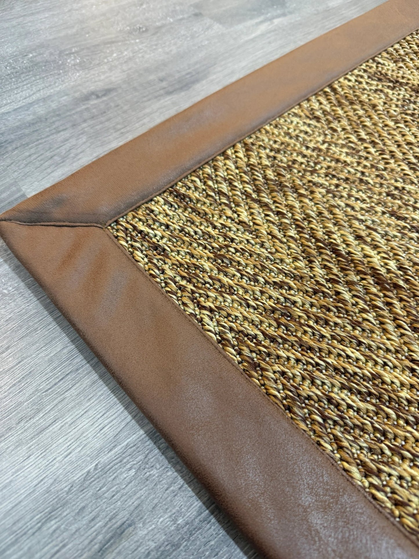 Himalaya Kahve Deri Bordürlü 665 Kahve Sisal Halı - El Yapımı, Dayanıklı, Modern Tasarım - HVHB34 - HALI VAGONU