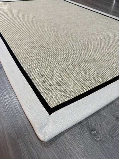 Himalaya Krem Siyah Çift Renk Kumaş Bordürlü 664 Krem Sisal Halı - El Yapımı, Dayanıklı, Modern Tasarım - HVHB26 - HALI VAGONU