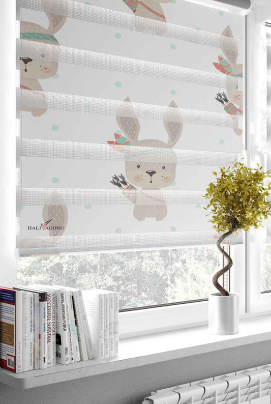 HV332 Okçu Tavşan Zebra Perde - Modern ve şık zebra perde modeli, ev dekorasyonu için ideal.