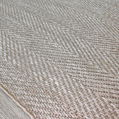 Elit Sisal halının üstten görünüşü, dokusu ve desenleri detaylı bir şekilde gözler önüne seriliyor.