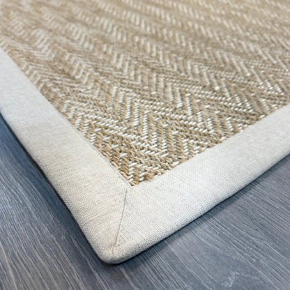 Krem Kumaş Bordürlü Beyaz Detaylı Bej Balık Sırtı Sisal Halı - El Yapımı, Dayanıklı, Modern Tasarım - ZHR 02 Natural White - Krem Bordür - HALI VAGONU