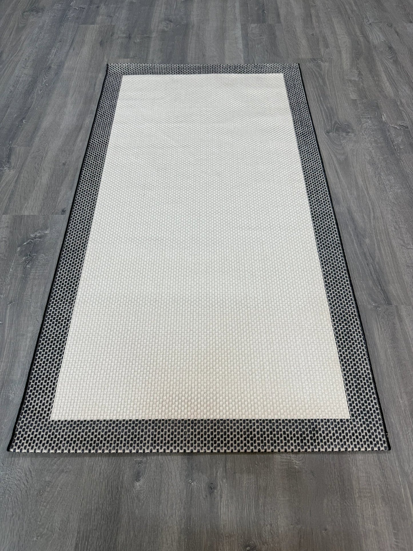 Natura Sisal NTR 11 Siyah Krem Sisal Dokuma Halı - NTR 11 - HALI VAGONU