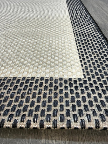 Natura Sisal NTR 11 Siyah Krem Sisal Dokuma Halı - NTR 11 - HALI VAGONU