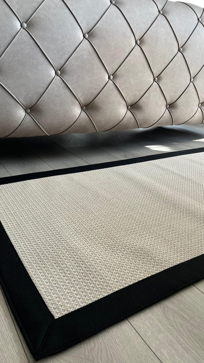 Siyah Kumaş Bordürlü Krem Sisal Halı - El Yapımı, Dayanıklı, Modern Tasarım - HVSB01 - HALI VAGONU