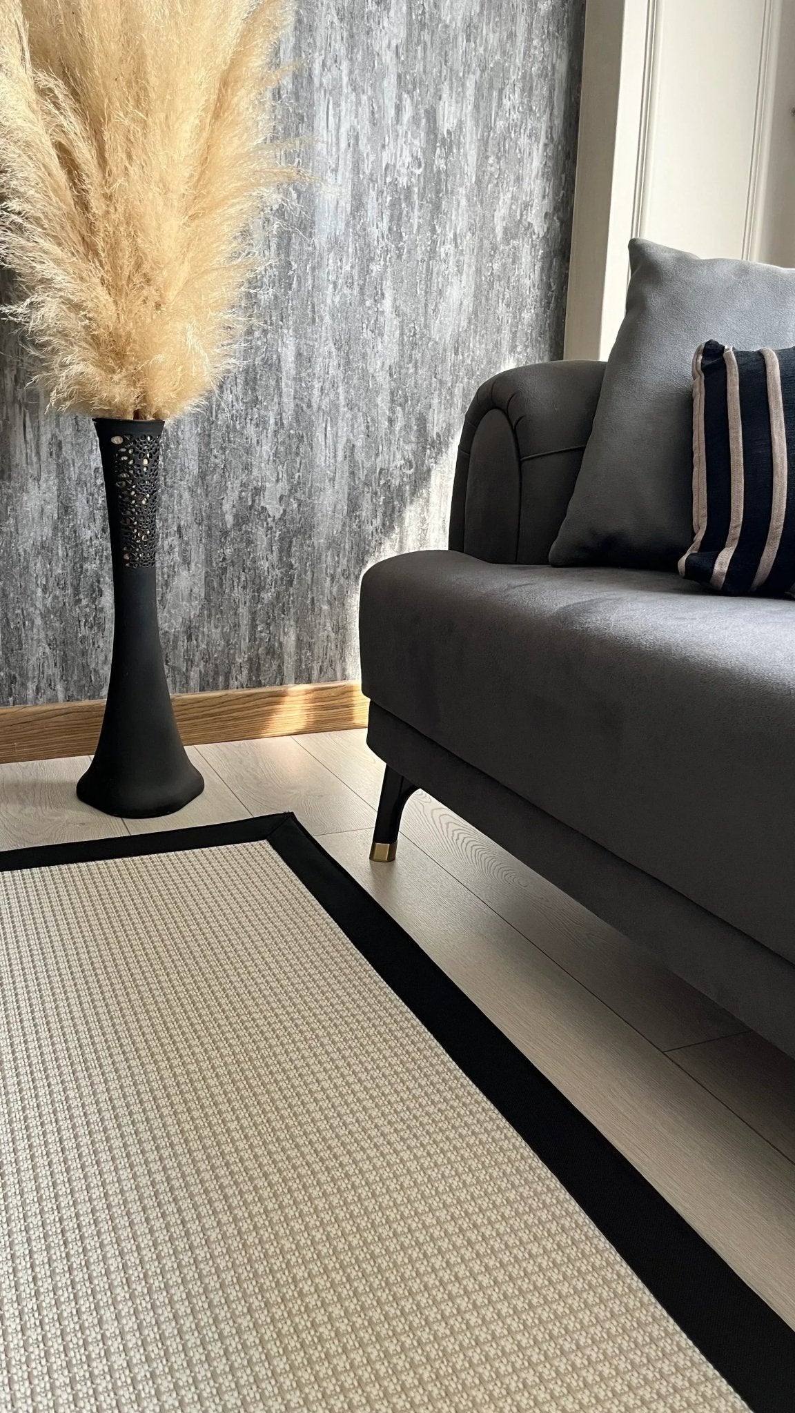 Siyah Kumaş Bordürlü Krem Sisal Halı - El Yapımı, Dayanıklı, Modern Tasarım - HVSB01 - HALI VAGONU