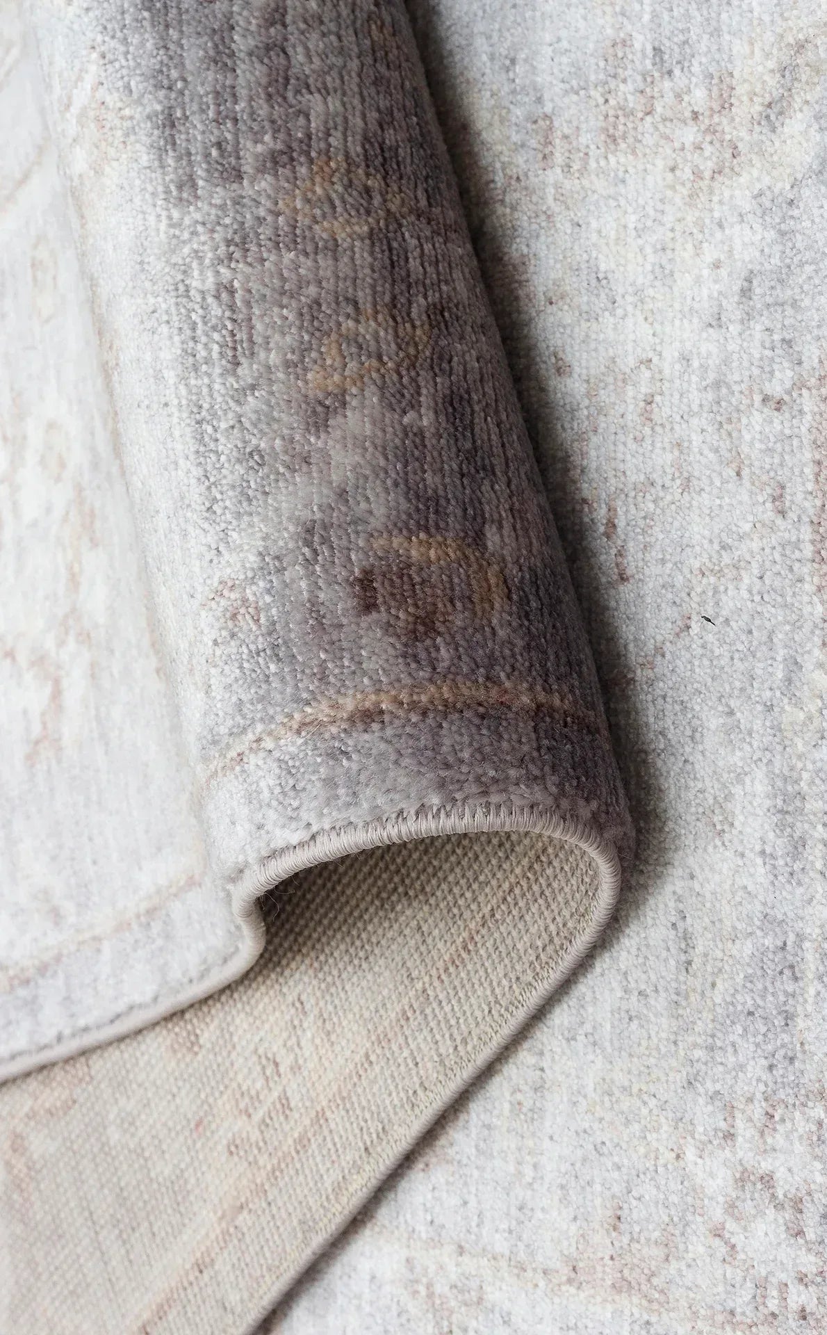 TAFTAN TF 07 D. GREY ANTRASİT Pakistan Overdyed Tarzı Özel Hav Vermeyen ve El Emeği ile Özel Tezgahlarda Üretilen Uşak Halısı - HALI VAGONU