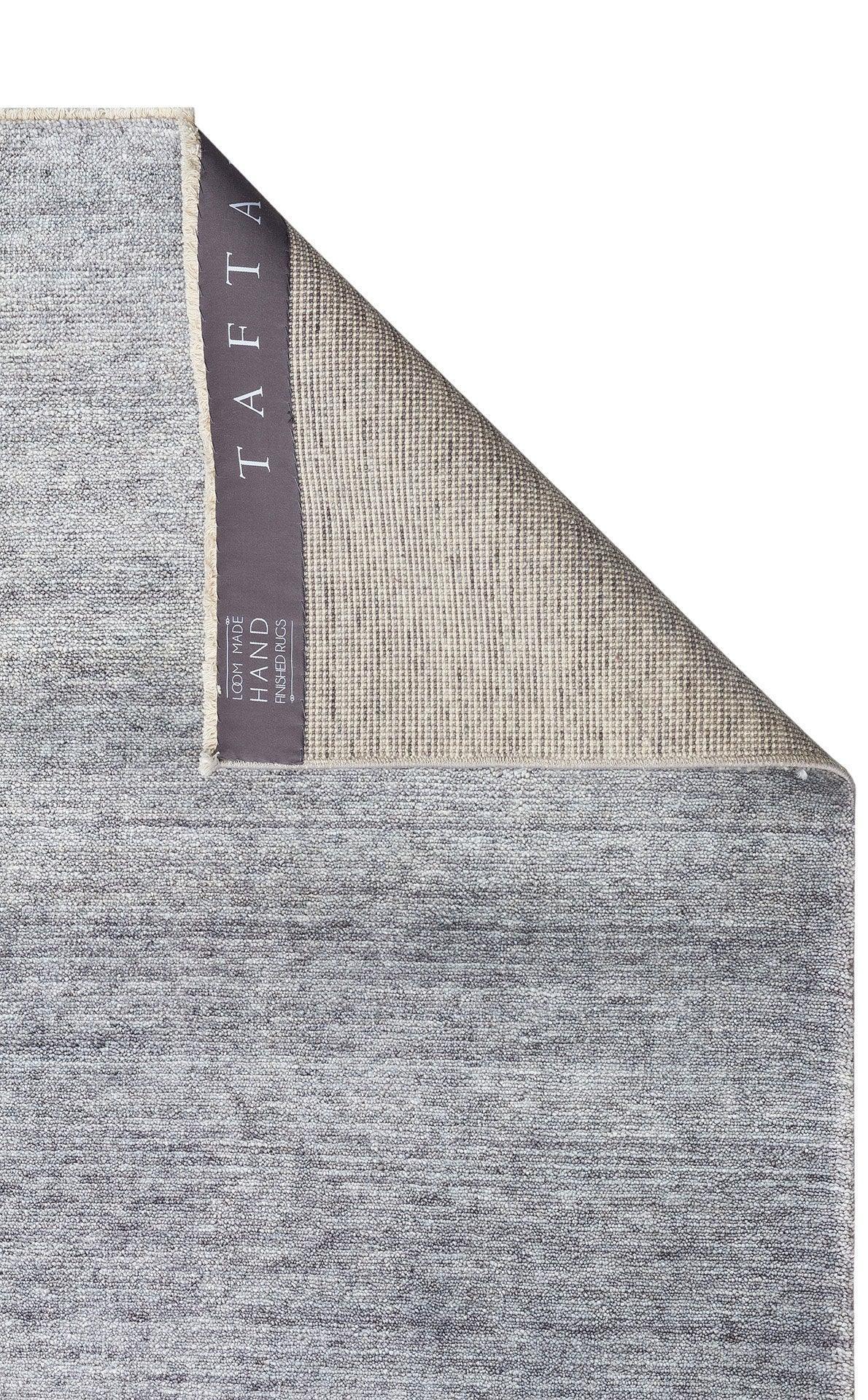 TAFTAN TF PLAIN D. GREY Pakistan Overdyed Tarzı Özel Hav Vermeyen ve El Emeği ile Özel Tezgahlarda Üretilen Uşak Halısı - HALI VAGONU