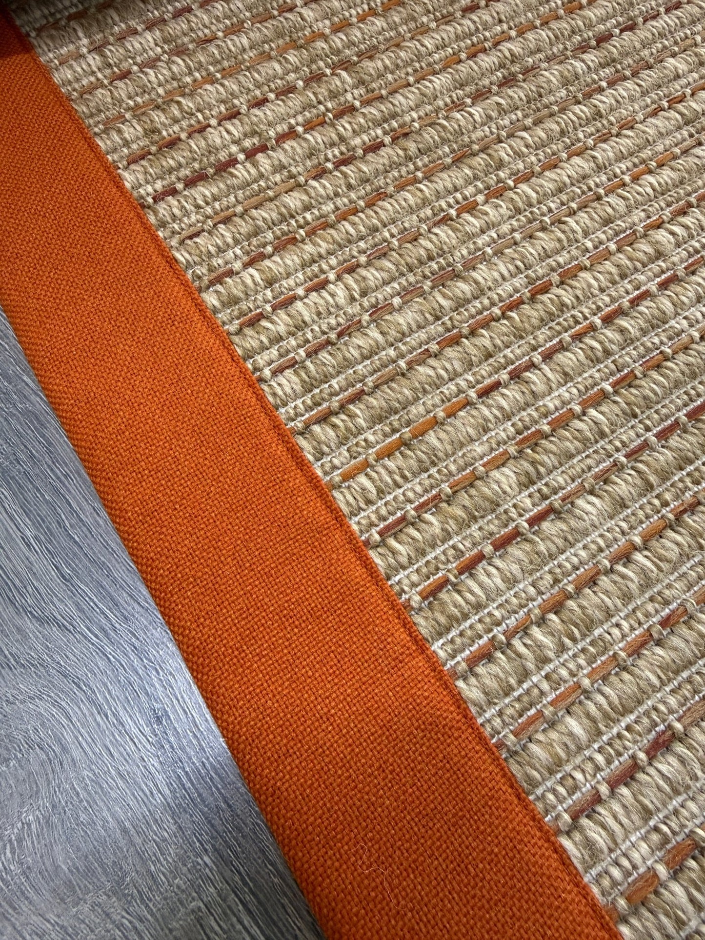 Zahara 01 Naturel Terra - P64-01 Turuncu Kumaş Bordürlü Sisal Halı - HVZB50 - HALI VAGONU