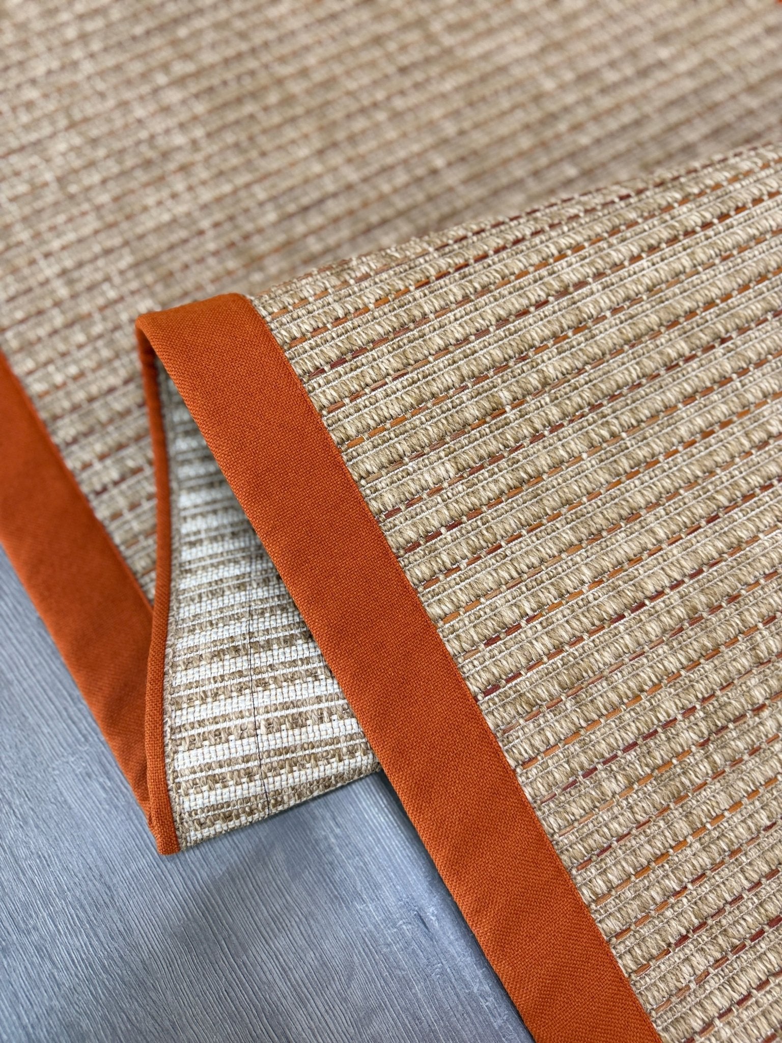 Zahara 01 Naturel Terra - P64-01 Turuncu Kumaş Bordürlü Sisal Halı - HVZB50 - HALI VAGONU