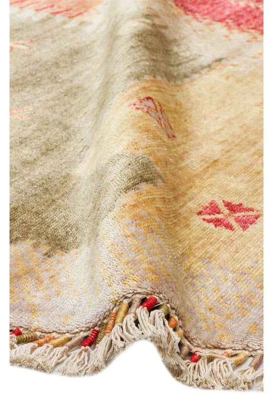 ZARA ZR 07 BEIGE AUTUMN Q Otantik Desenli El Emeği ile Özel Tezgahlarda Üretilen Modern Uşak Halısı - HALI VAGONU