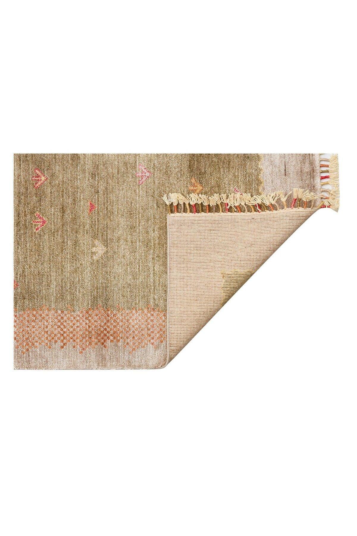 ZARA ZR 07 BEIGE AUTUMN Q Otantik Desenli El Emeği ile Özel Tezgahlarda Üretilen Modern Uşak Halısı - HALI VAGONU